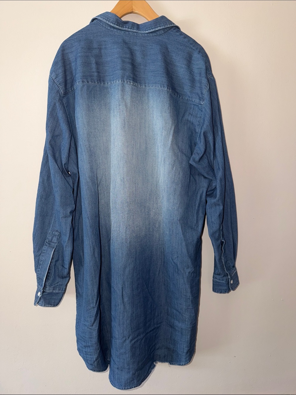 Frank & Eileen Mary Distressed Denim Dress in Vintage Wash Size L - Picture 4 of 6